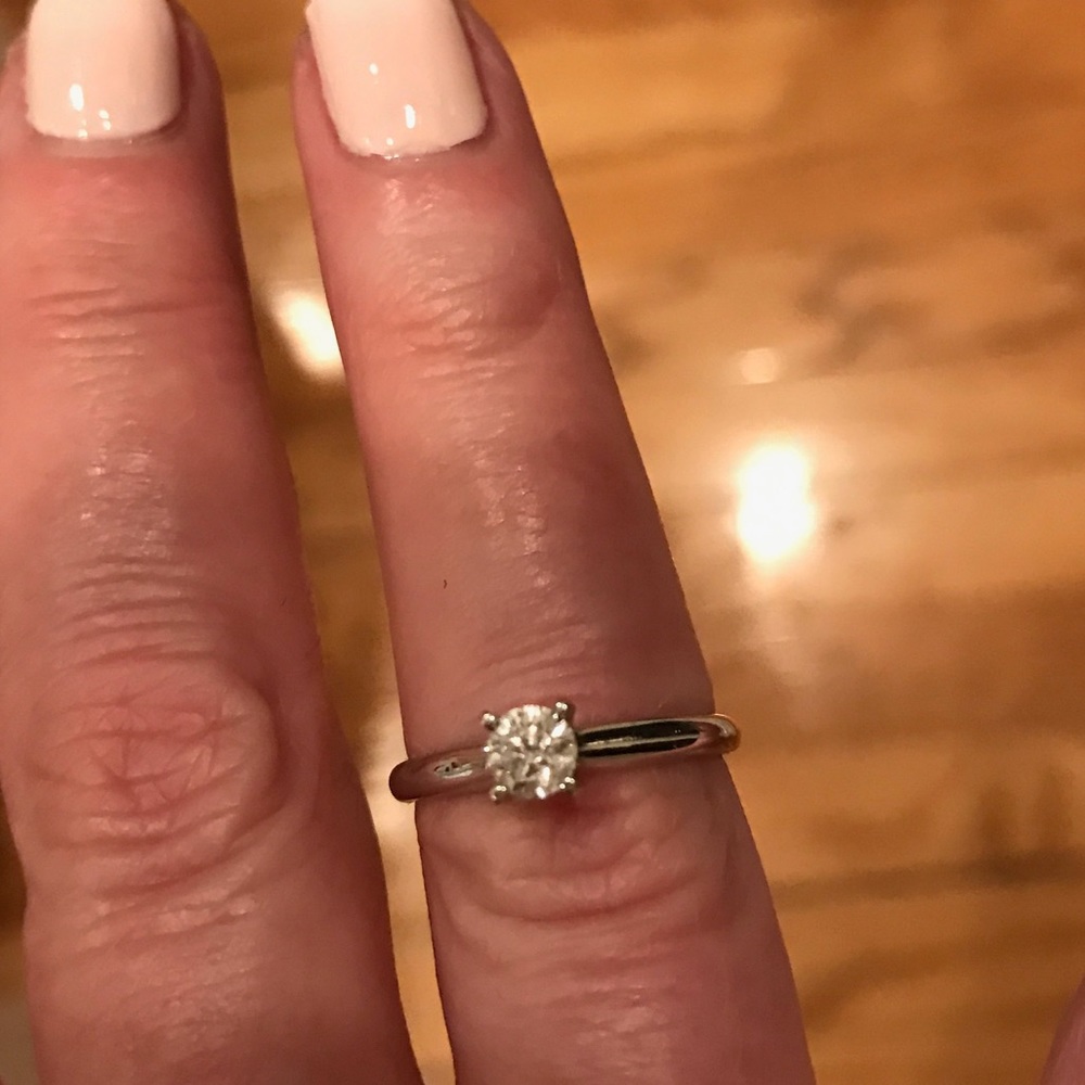 solitaire diamond ring, white gold